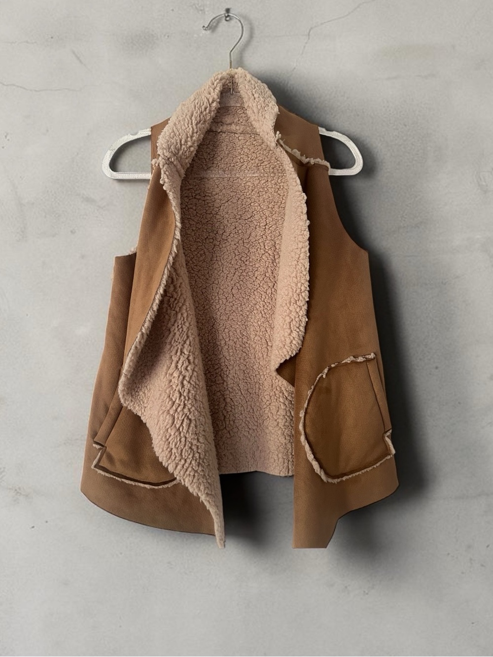 Anthropologie Cozy Faux Shearling Sherpa Vest in Camel